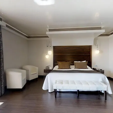 Hotel Vincci Seleccion Aleysa 5*